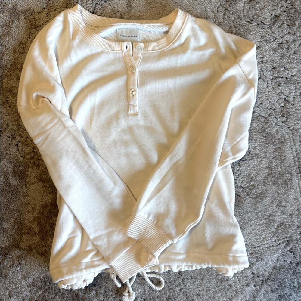 American Eagle Sweater
